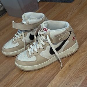 Nike Tan and White Sneakers